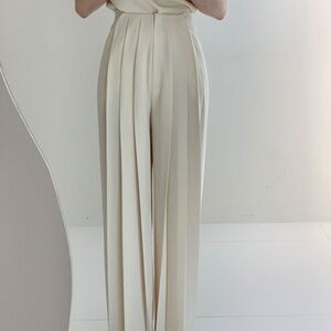 Elegant Cream Wide-Leg Pants|commense